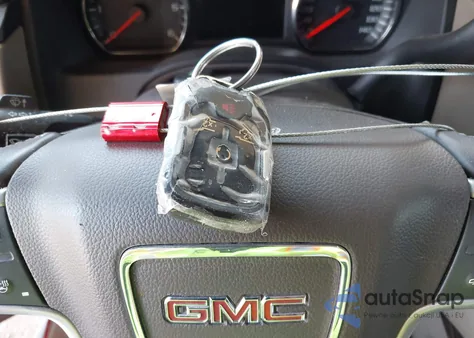 2015 GMC Yukon Slt z USA, uszkodzony, nr VIN 1GKS2BKCXFR118667